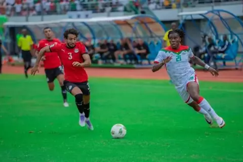 إصابة مرموش وسباق سرعة.. لقطات من مباراة منتخب مصر وبوركينا (صور)